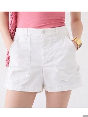 J. Crew Women's Foundry Chino Shorts in light tan. Never worn